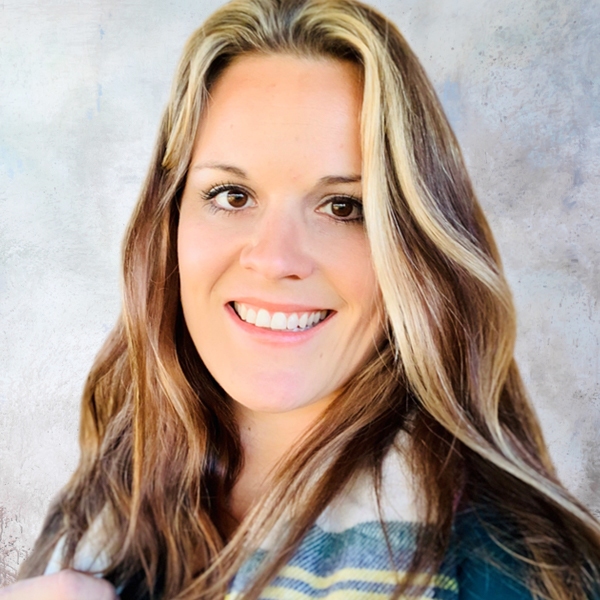 FCC_headshots_2024_600x600_JennaFuller